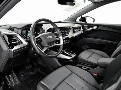 2023 Audi Q4 e-tron Prestige 50 quattro