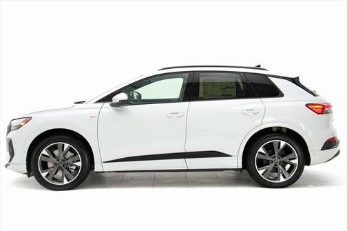 2024 Audi Q4 e-tron Prestige 55 quattro