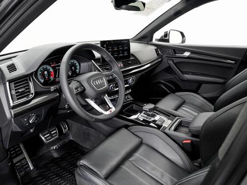 2022 Audi SQ5 3.0T Premium Plus