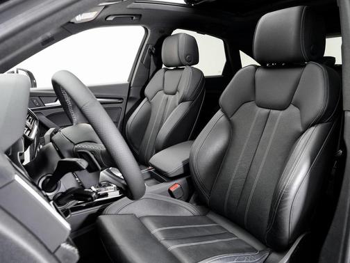 2022 Audi SQ5 3.0T Premium Plus