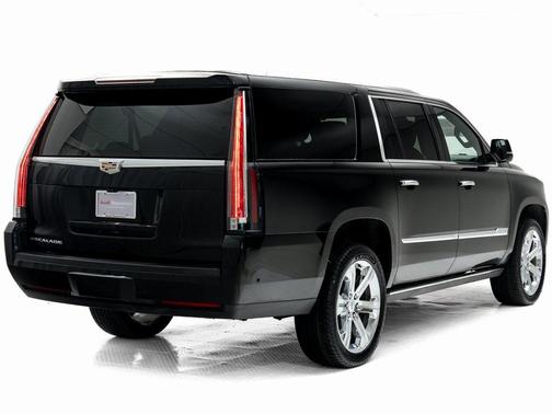 2019 Cadillac Escalade ESV Platinum
