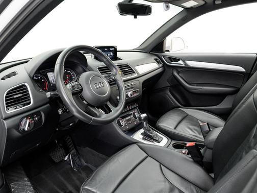 2018 Audi Q3 2.0T Premium