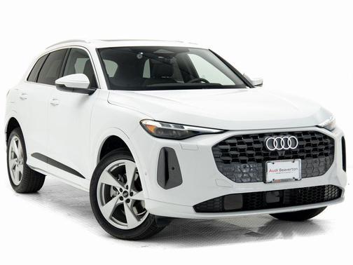 2025 Audi Q5 Premium Plus TFSI quattro S tronic