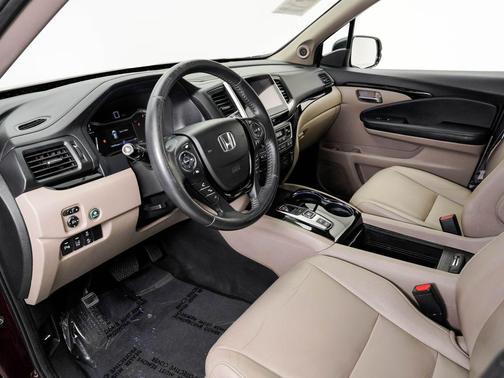 Dark Cherry Pearl 2017 Honda Pilot Touring