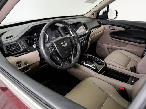 Dark Cherry Pearl 2017 Honda Pilot Touring