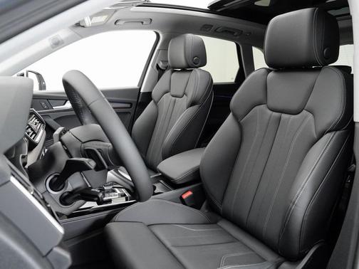 2025 Audi Q5 55 S line Premium Plus