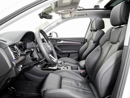 2023 Audi Q5 45 S line Prestige