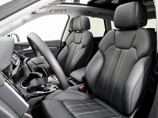 2023 Audi Q5 45 S line Prestige