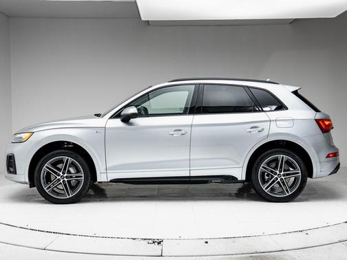 2023 Audi Q5 e 55 S line Premium Plus