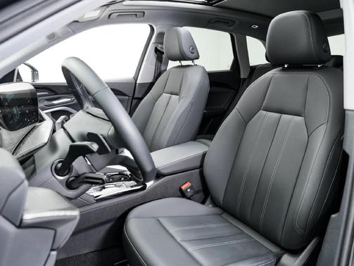 Tambora Gray Metallic 2025 Audi Q5 Premium Plus TFSI quattro S tronic