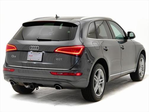 2017 Audi Q5 2.0T Premium Plus