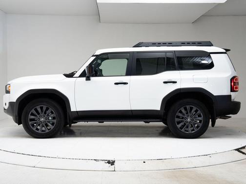Ice Cap 2025 Toyota Land Cruiser Base
