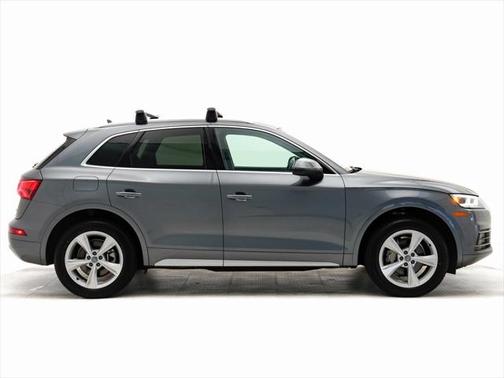 2020 Audi Q5 45 Premium Plus