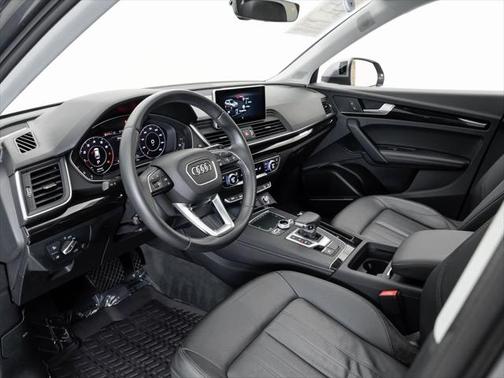 2020 Audi Q5 45 Premium Plus