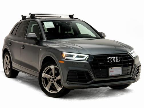 2020 Audi Q5 45 Titanium Premium