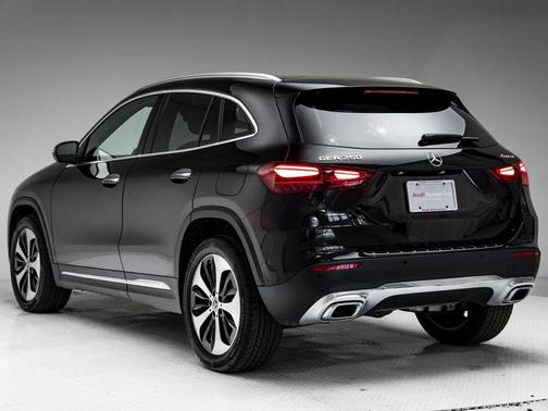 2025 Mercedes-Benz GLA 250 4MATIC