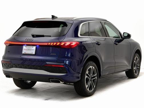 2025 Audi Q5 Premium Plus