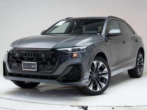 Daytona Gray Pearl Effect 2025 Audi Q8 55 Premium Plus
