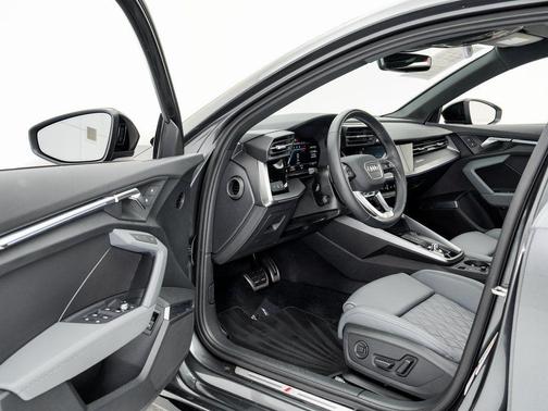 2023 Audi S3 Prestige TFSI quattro S tronic