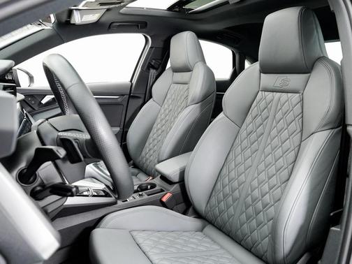 2023 Audi S3 Prestige TFSI quattro S tronic