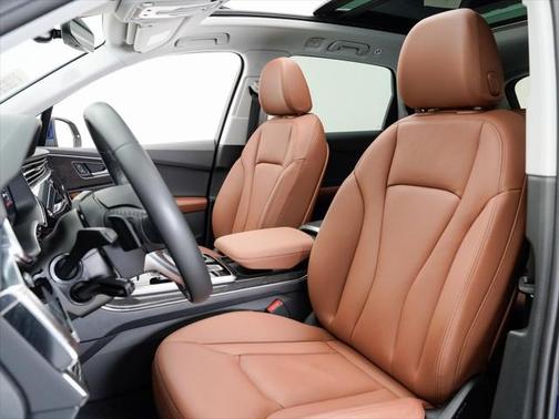 2022 Audi Q7 55 Premium Plus