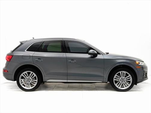 2018 Audi Q5 2.0T Premium Plus