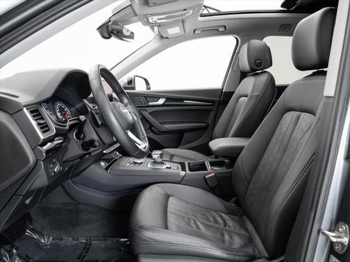 2018 Audi Q5 2.0T Premium Plus