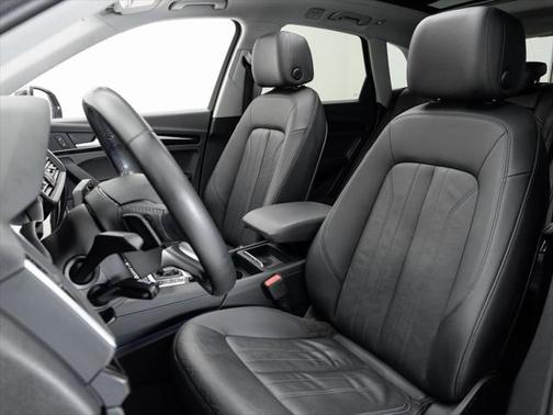 2018 Audi Q5 2.0T Premium Plus