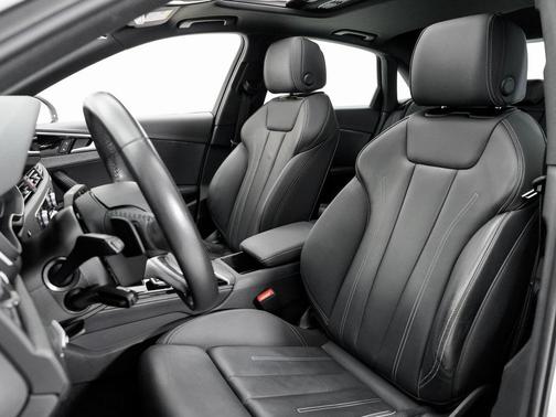 2022 Audi A4 45 S line Premium Plus