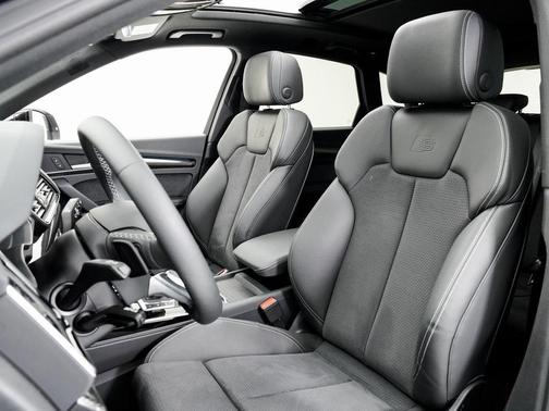 2024 Audi SQ5 3.0T Prestige