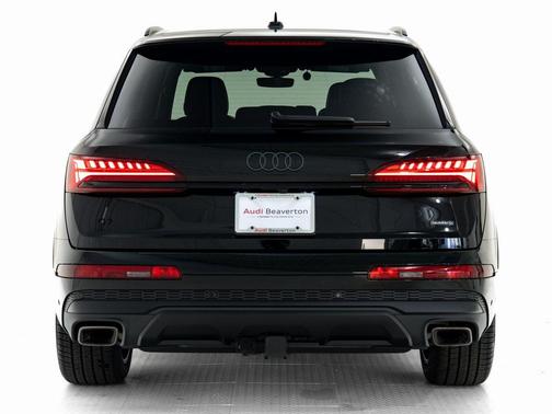 2026 Audi Q7 55 Premium Plus