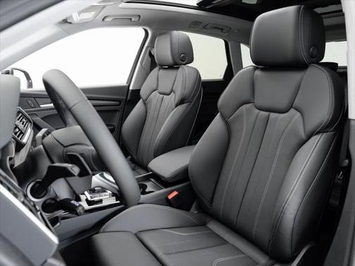 2025 Audi Q5 55 S line Premium Plus