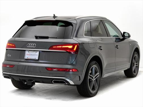 2025 Audi Q5 55 S line Premium Plus