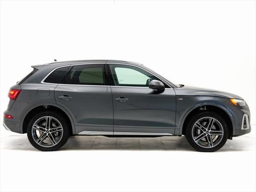 2025 Audi Q5 55 S line Premium Plus