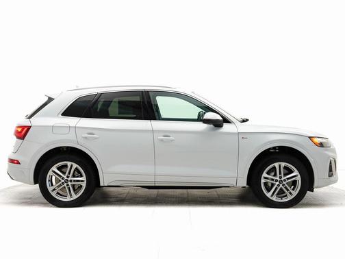2025 Audi Q5 55 S line Premium Plus