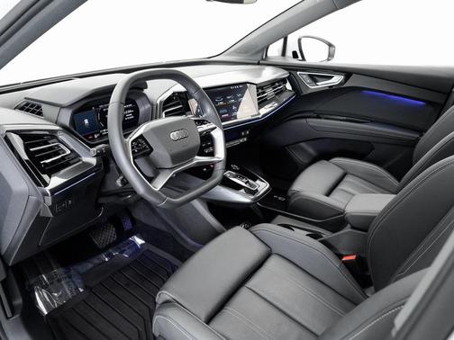 2023 Audi Q4 e-tron Prestige 50 quattro