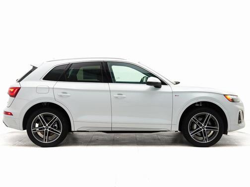 2025 Audi Q5 55 S line Premium Plus