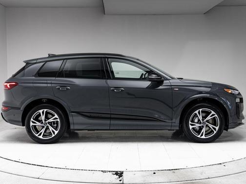 G5g5 2027 Audi Q6 e-tron Premium Plus quattro