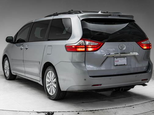 Silver Sky Metallic 2015 Toyota Sienna Limited Premium