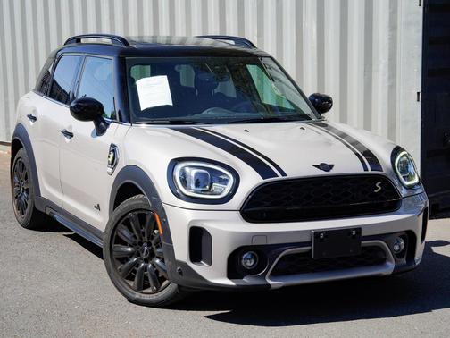 2023 MINI SE Countryman Cooper