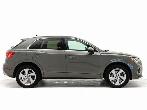 2020 Audi Q3 45 Premium Plus