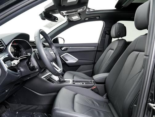 Mythos Black Metallic 2025 Audi Q3 45 S line Premium Plus
