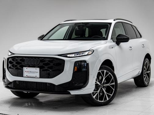 Arkona White 2026 Audi Q3 TFSI quattro S tronic