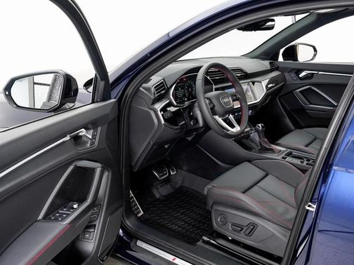 2025 Audi Q3 45 S line Premium Plus