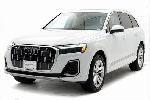 2025 Audi Q7 55 Premium Plus