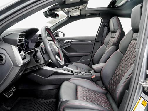 2023 Audi S3 Prestige TFSI quattro S tronic