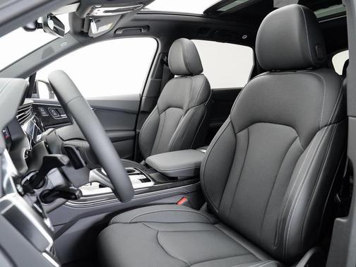 2025 Audi Q7 55 Prestige