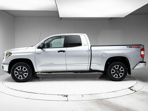 Silver Sky Metallic 2019 Toyota Tundra SR5