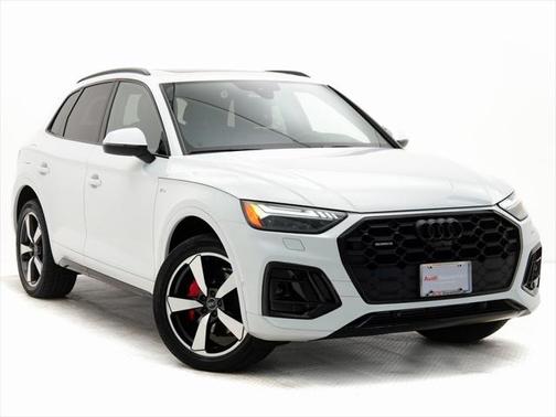 2024 Audi Q5 45 S line Prestige