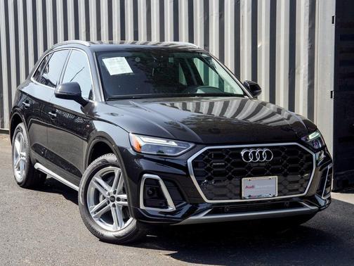 2024 Audi Q5 e 55 S line Premium Plus